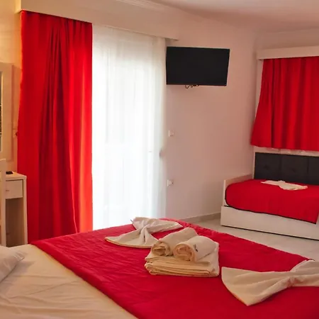 House Kleio * Sarti